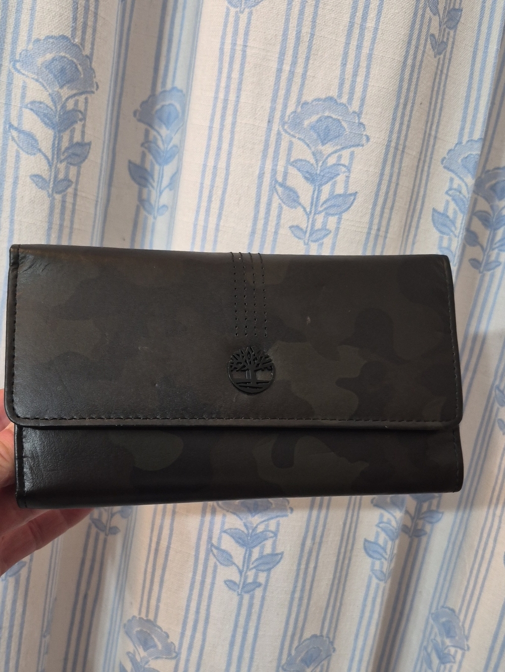 Timberland black camo Women's Leather RFID Flap Wallet Clutch Organizer